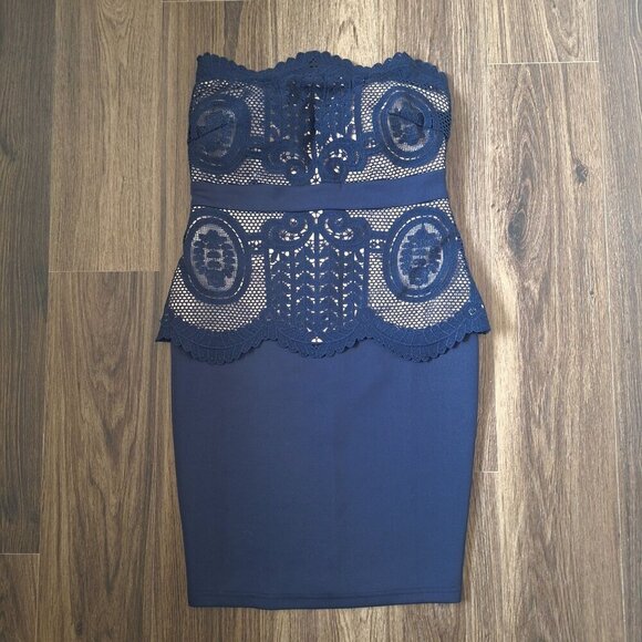 💙 Entry Eyelet Lace Bodycon Tube Corset Peplum Dress Size M - Picture 9 of 9